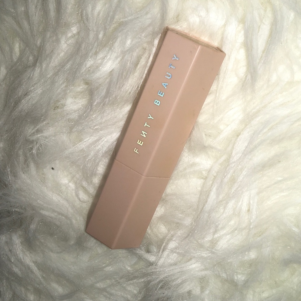 Fenty Beauty Concealer in Caramel
